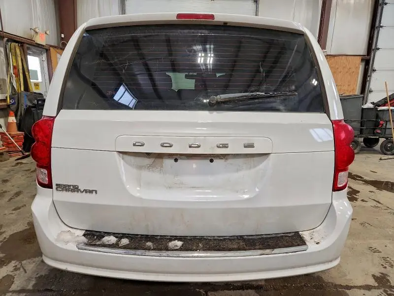 2016 DODGE GRAND CARAVAN SE  