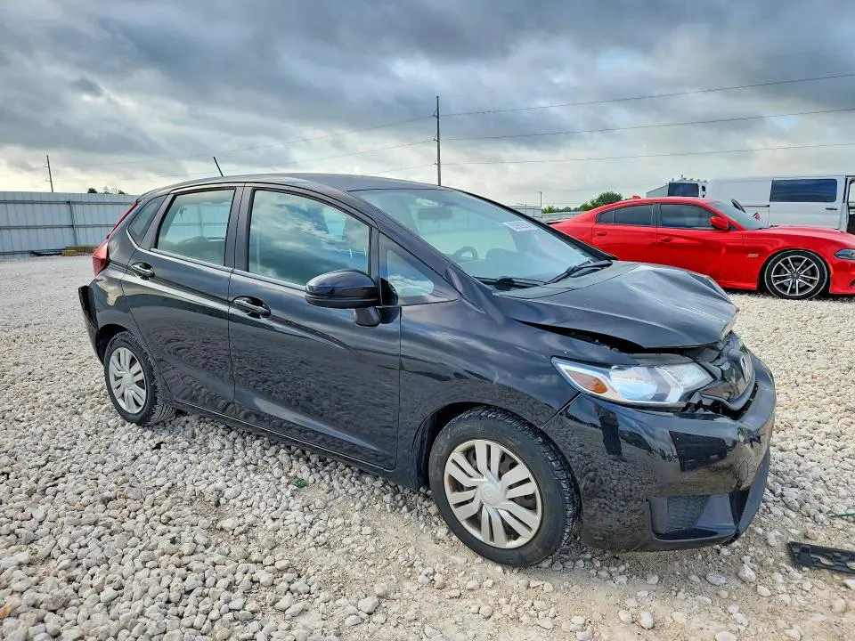 2015 HONDA FIT LX  