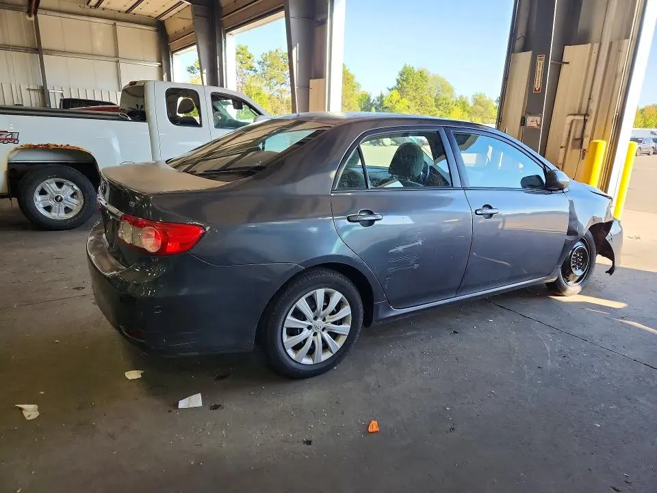 2012 TOYOTA COROLLA LE  