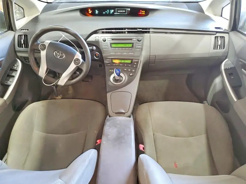 2010 TOYOTA PRIUS II  