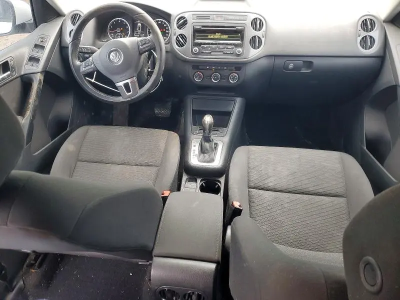 2013 VOLKSWAGEN TIGUAN S  