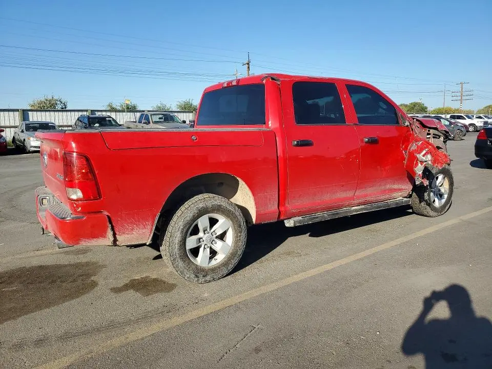 2016 RAM 1500 ST  