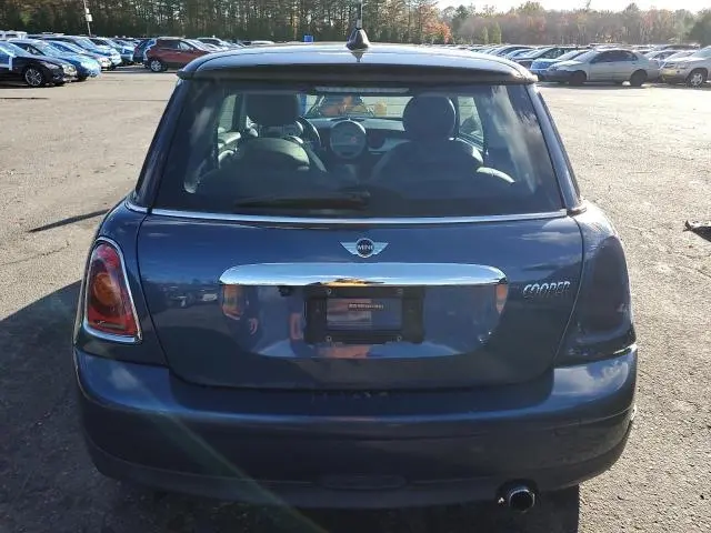 2010 MINI COOPER   