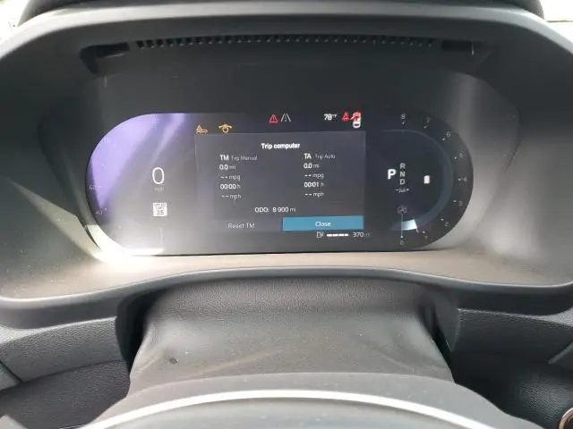 2024 VOLVO XC40 ULTIMATE  
