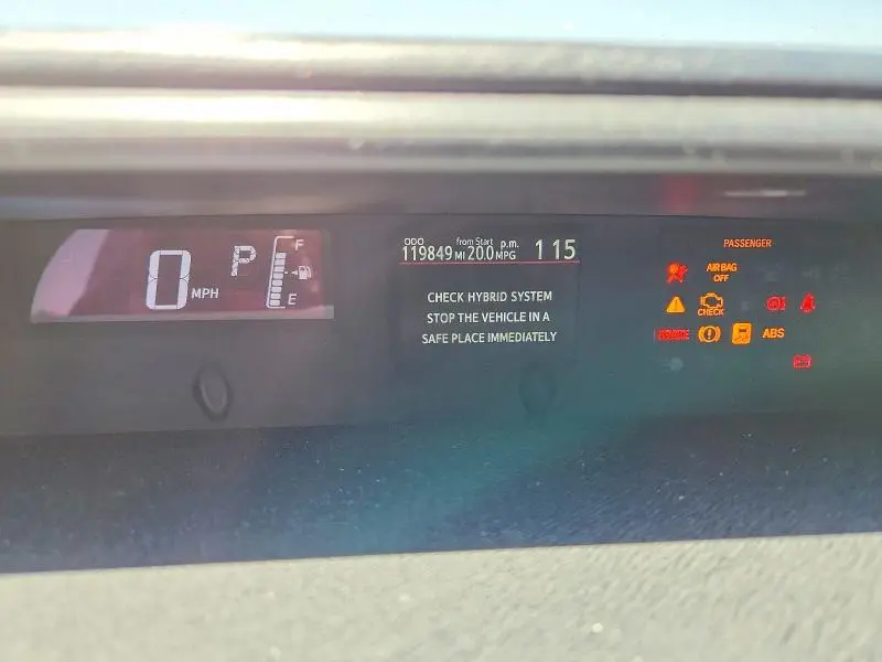 2017 TOYOTA PRIUS C TWO  