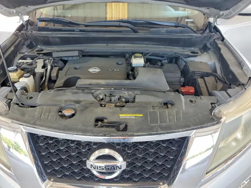 2014 NISSAN PATHFINDER S  