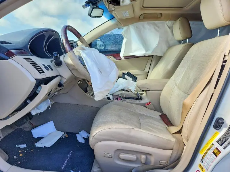 2012 TOYOTA AVALON LIMITED  