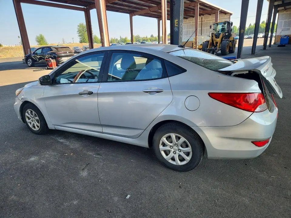2014 HYUNDAI ACCENT GLS  