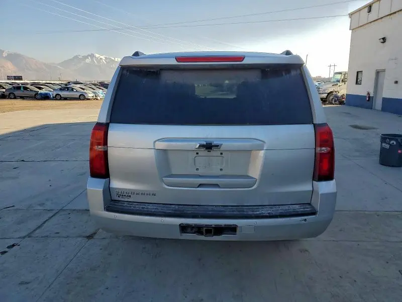 2017 CHEVROLET SUBURBAN K1500 LS  