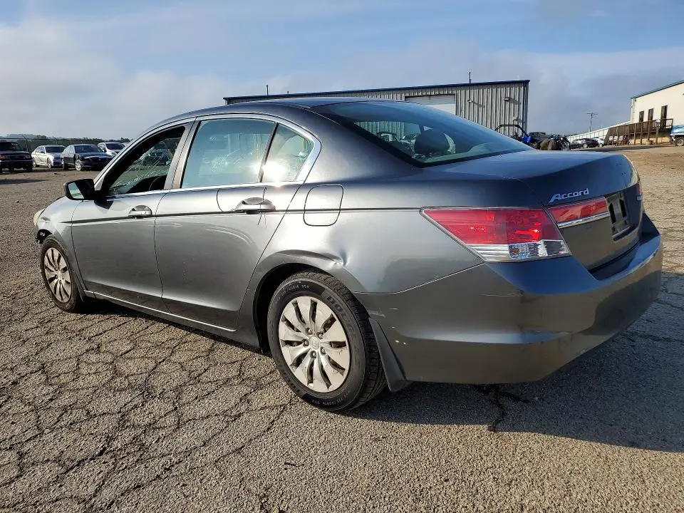 2011 HONDA ACCORD LX  