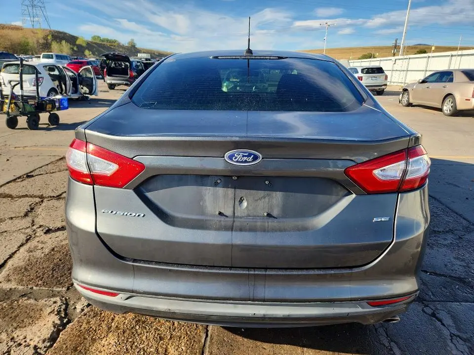 2015 FORD FUSION SE  