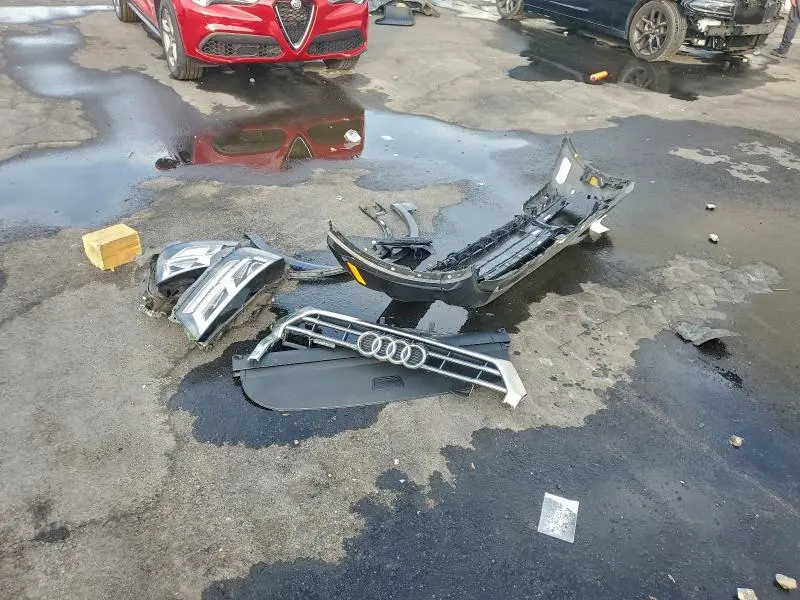 2020 AUDI Q5 PREMIUM PLUS  