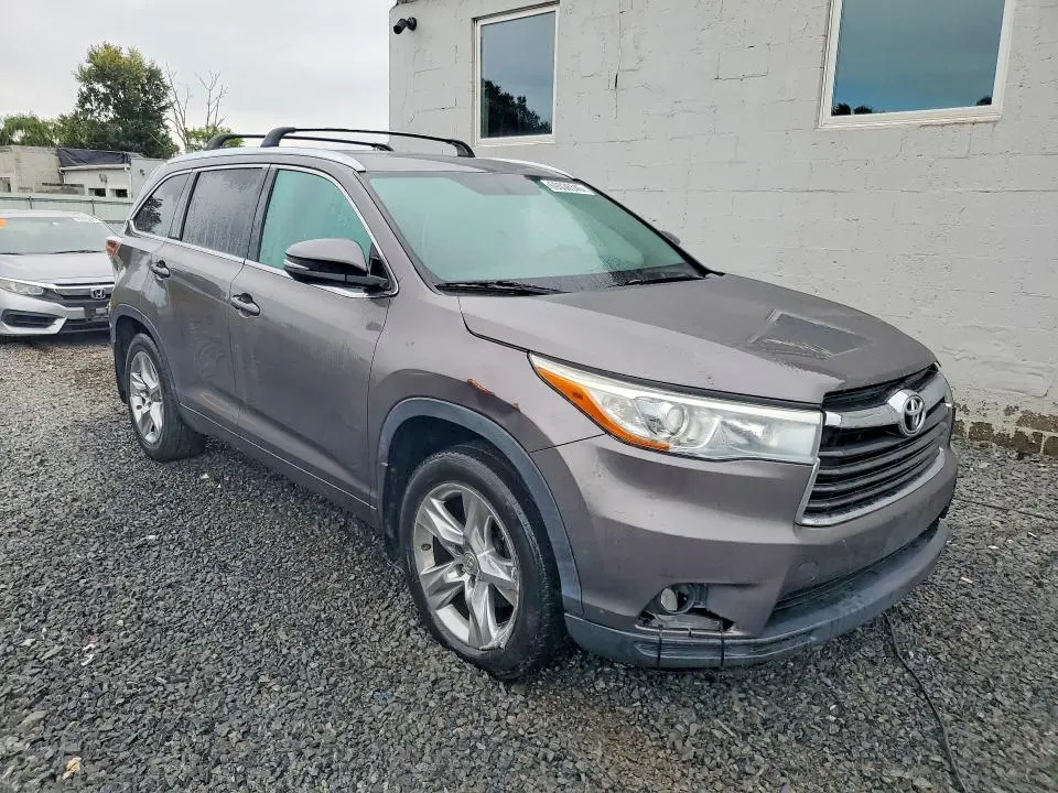 2014 TOYOTA HIGHLANDER LIMITED  