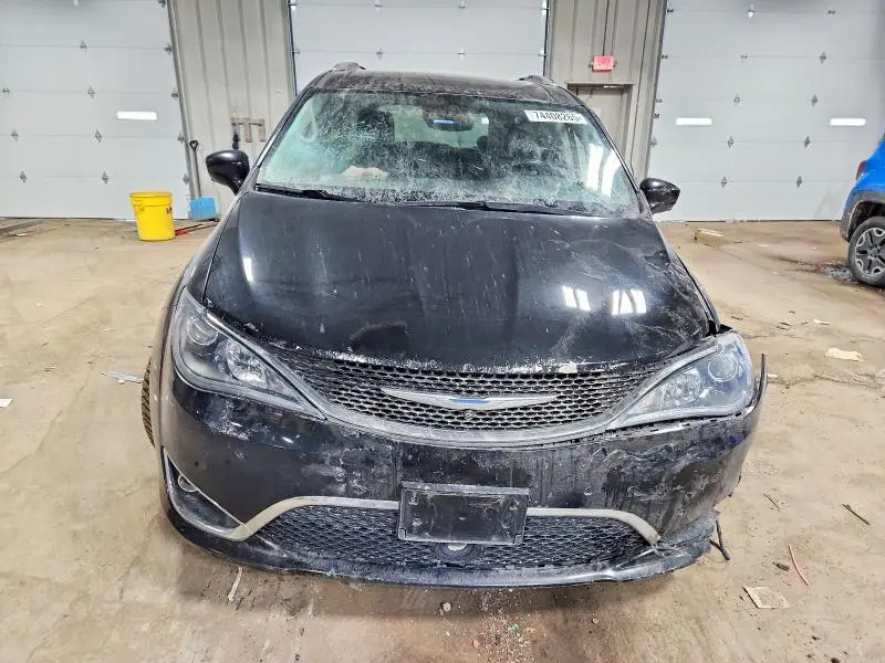 2017 CHRYSLER PACIFICA TOURING L PLUS  