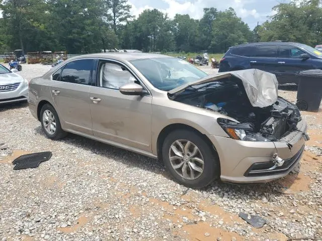 2017 VOLKSWAGEN PASSAT S  