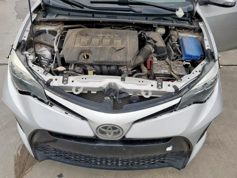 2019 TOYOTA COROLLA SE  