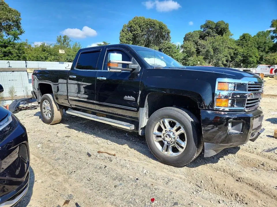 2017 CHEVROLET SILVERADO K2500 HIGH COUNTRY  