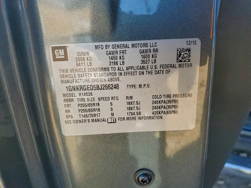 2011 CHEVROLET TRAVERSE LT  