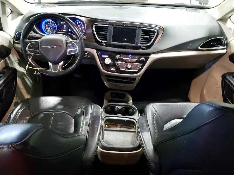 2019 CHRYSLER PACIFICA TOURING L  