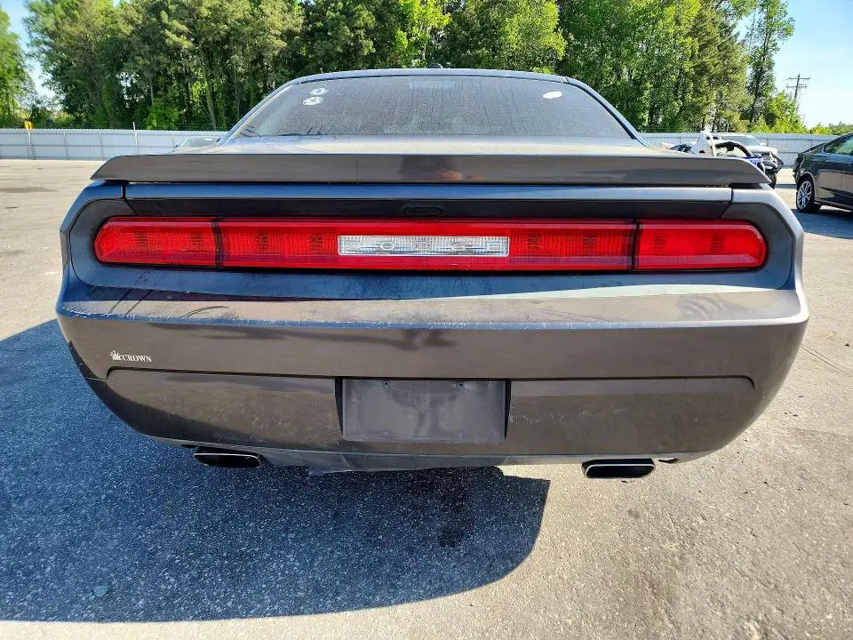 2014 DODGE CHALLENGER SXT  