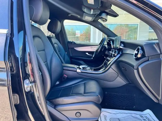 2017 MERCEDES-BENZ GLC 300 4MATIC  