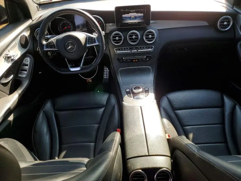 2019 MERCEDES-BENZ GLC 300  