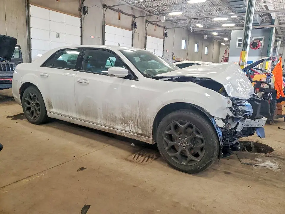 2019 CHRYSLER 300 S  