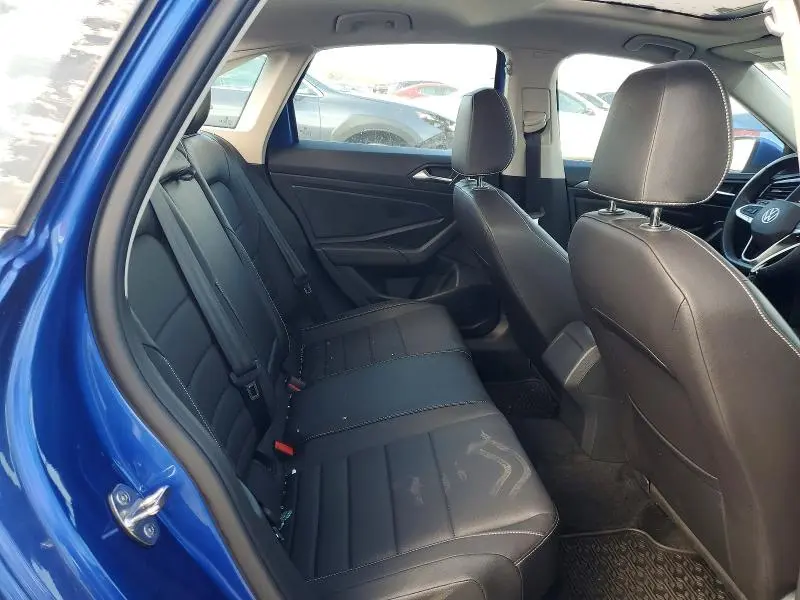 2024 VOLKSWAGEN JETTA SE  