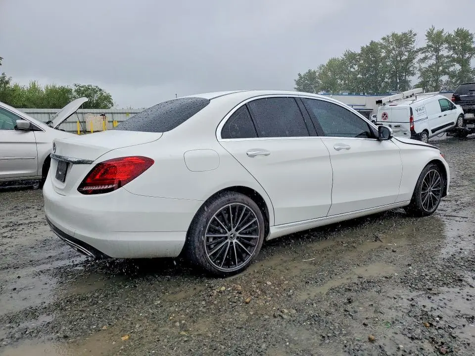2021 MERCEDES-BENZ C 300  