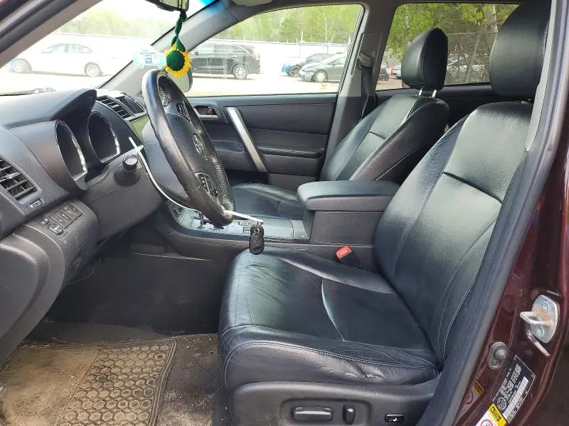 2013 TOYOTA HIGHLANDER BASE  