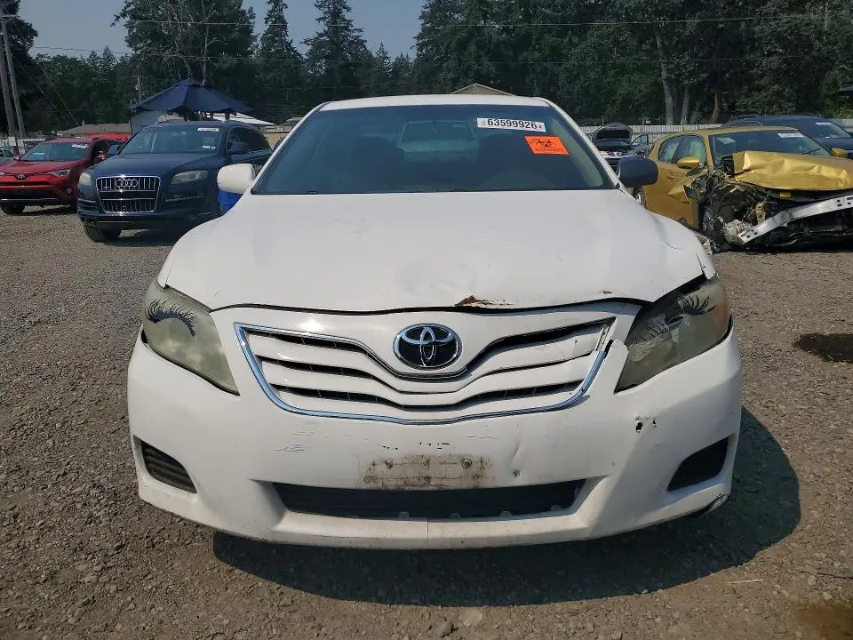 2010 TOYOTA CAMRY LE  