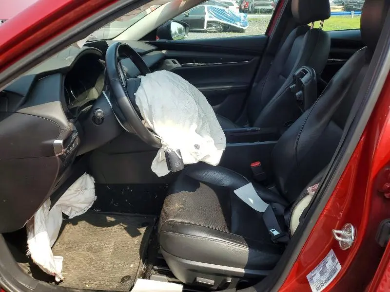 2021 MAZDA 3 PREMIUM PLUS  
