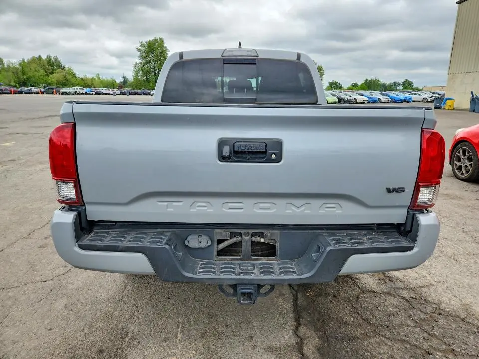 2018 TOYOTA TACOMA TRD SPORT  