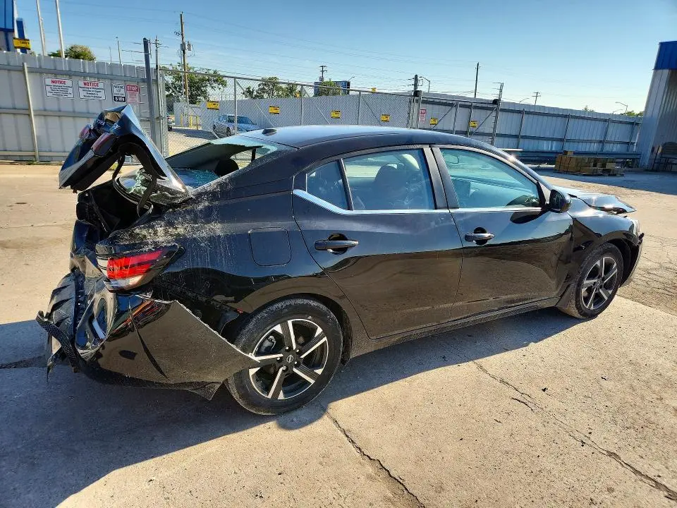 2024 NISSAN SENTRA SV  