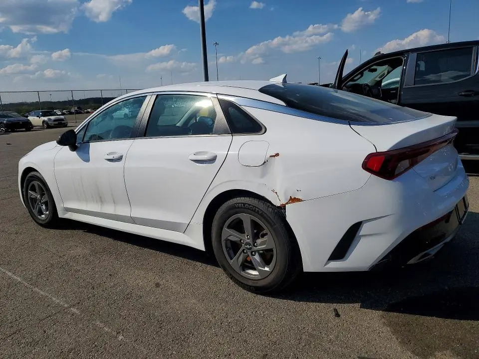 2022 KIA K5 LXS  