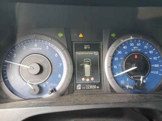2015 TOYOTA SIENNA XLE  