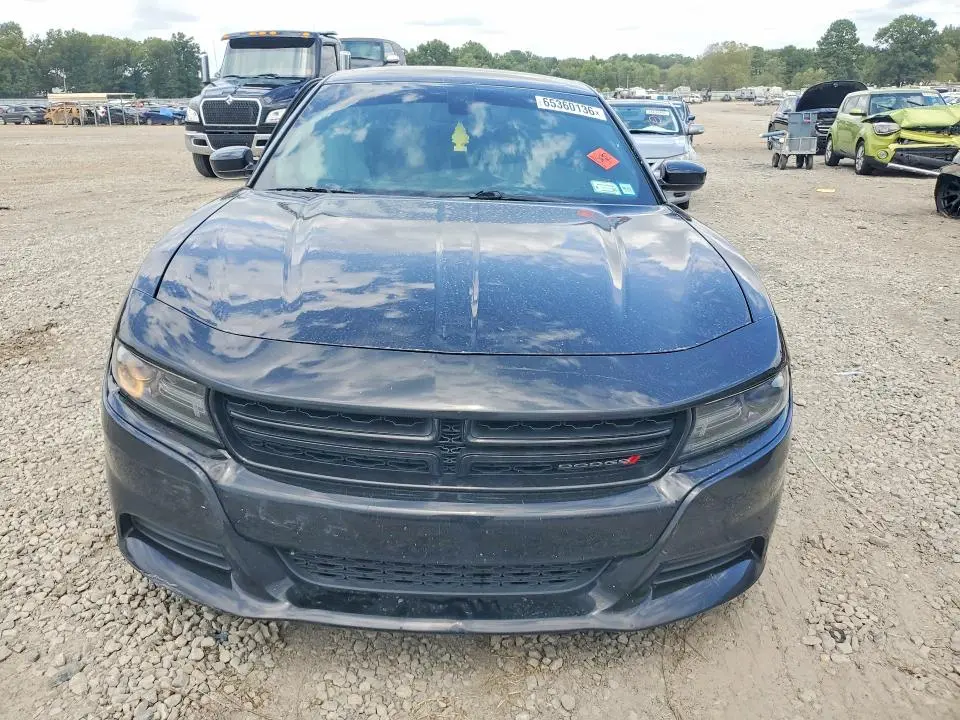 2016 DODGE CHARGER SE  