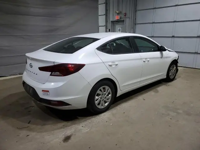 2019 HYUNDAI ELANTRA SE  