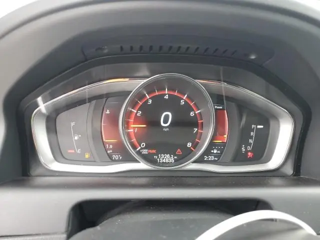 2016 VOLVO XC60 T5 PREMIER  