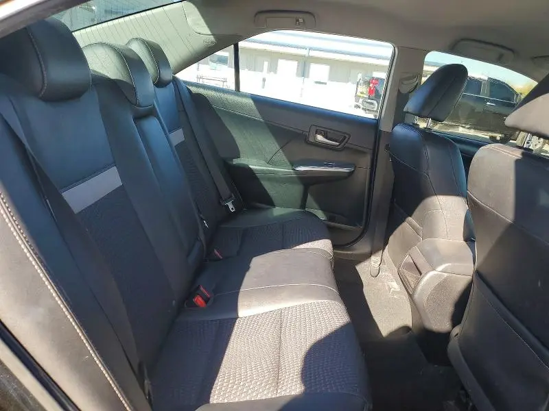 2013 TOYOTA CAMRY SE  