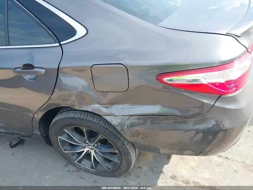 2017 TOYOTA CAMRY XSE