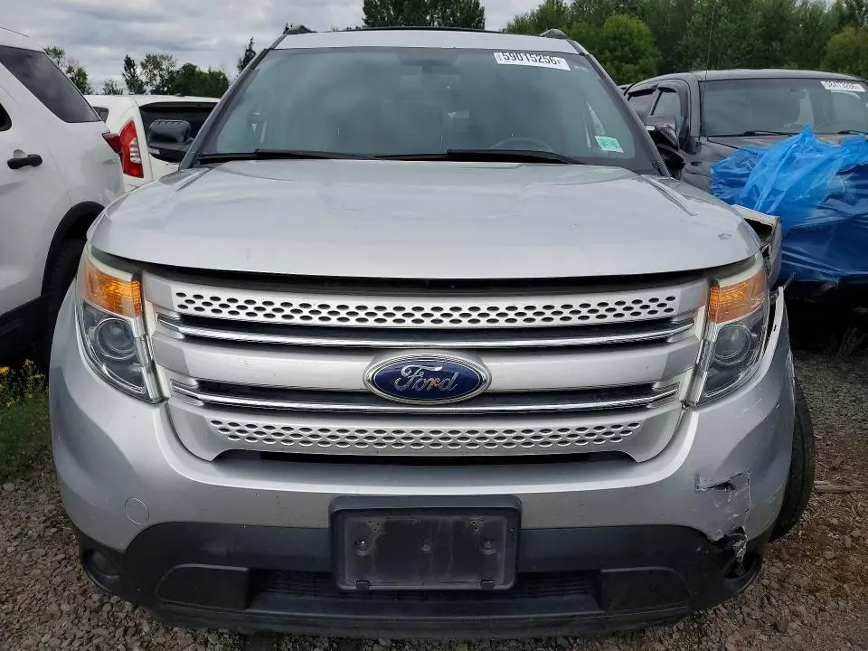 2015 FORD EXPLORER XLT  