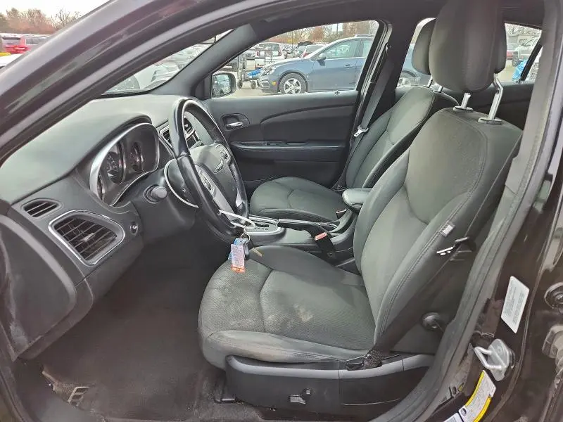 2011 CHRYSLER 200 TOURING  