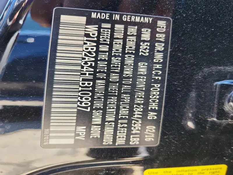 2017 PORSCHE MACAN S  