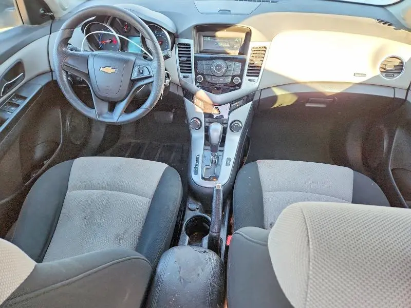2011 CHEVROLET CRUZE LS  
