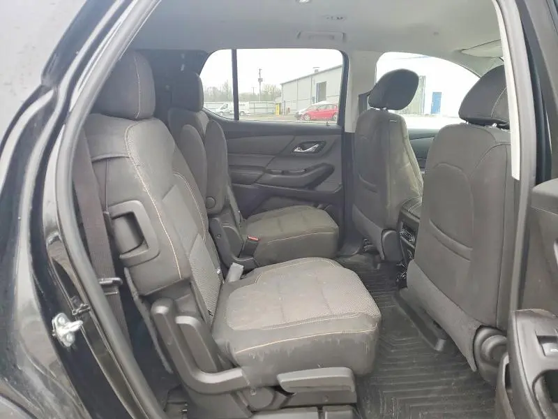 2019 CHEVROLET TRAVERSE LT  