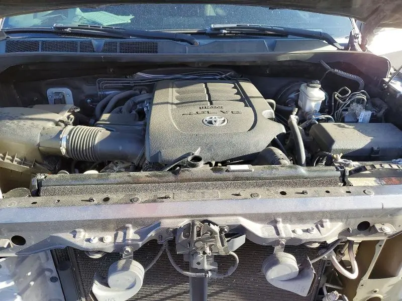 2016 TOYOTA TUNDRA SR5  