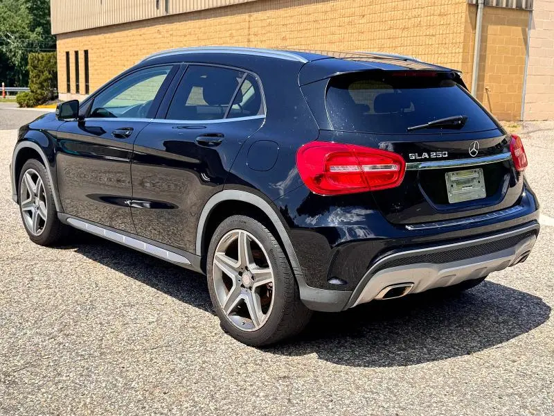 2015 MERCEDES-BENZ GLA 250  