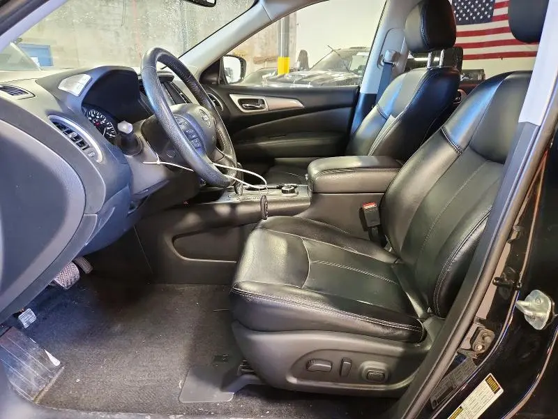 2018 NISSAN PATHFINDER SL  