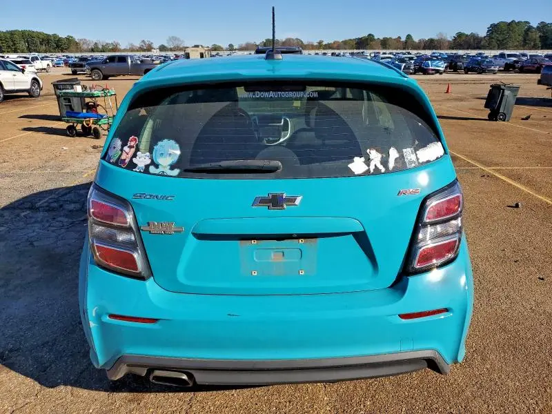 2020 CHEVROLET SONIC LT  